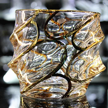 Европейският стил на мащабна фигура кристал стъкло златно вино, уиски кристал пивное стъкло чаено стъкло алкохол кристал стъкло ракия