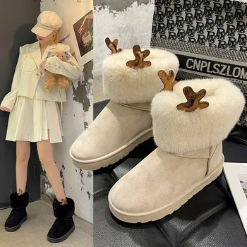 Зимните ботуши са с кожа, дамски зимни обувки 2021 г., нов стил, плюс кадифе обувки от плътен памук, къси модни сладки памучни обувки с дебела подметка